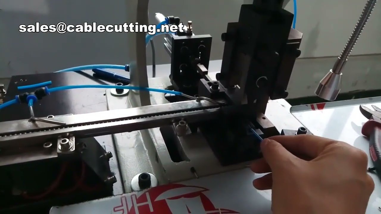 Máquina de Crimpagem Dupla para Terminais Soltos de Fio Elétrico – Alta Produtividade
