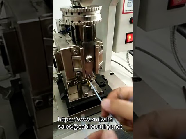 Máquina de Crimpar Terminais de Cabos 4t - 220V/110V - Alta Venda para Arneses e Olhais de Cobre