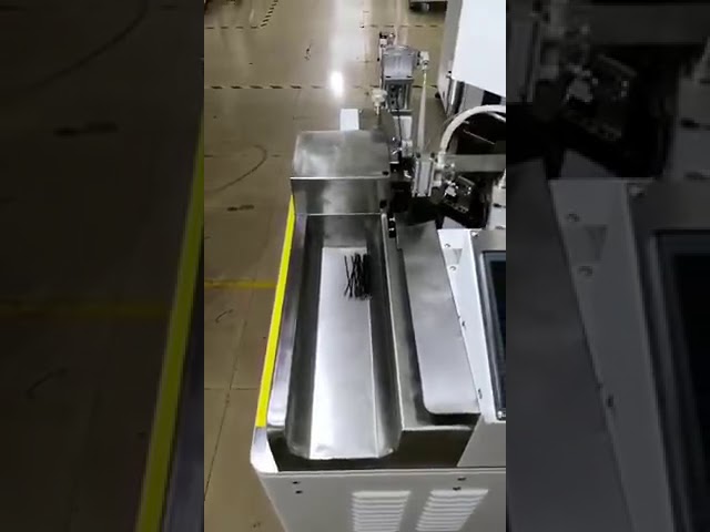 Máquina Automática de Decapagem, Crimpagem e Torção de Cabos – Alta Eficiência