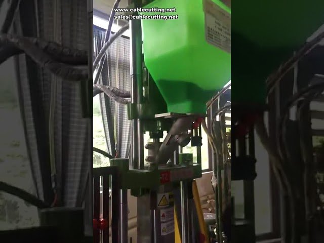 Máquina de Injeção Vertical Automática 15T para Plugues de Energia e Pequenos Fios Plásticos