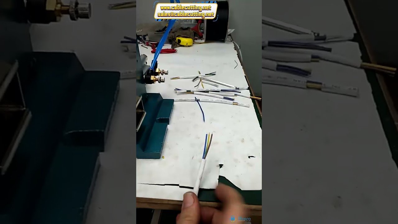 Máquina de Decapagem Vertical 4F - Decapadora Pneumática para Cabos Revestidos e Multifilares
