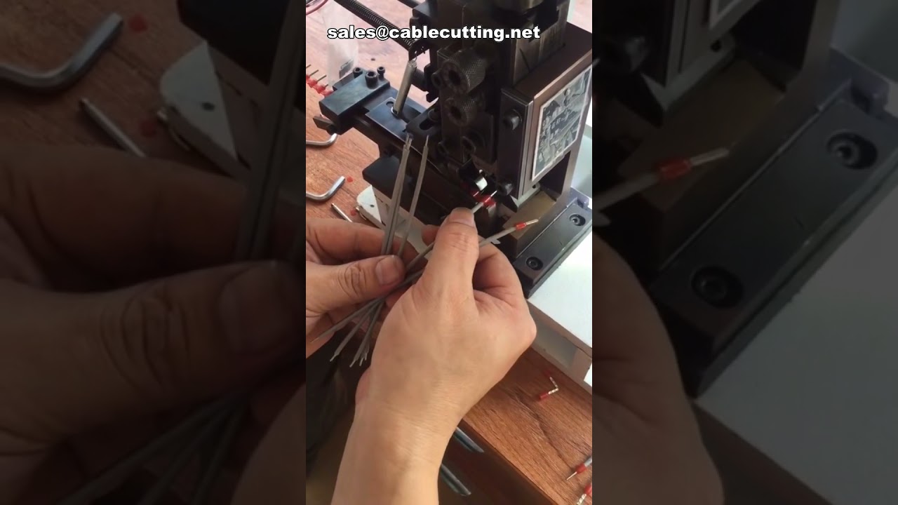 Amostras Grátis de Ferrulhas Isoladas – Mangas Terminais DIN Vermelhas em Rolo, 1,00 mm², Pino 8mm