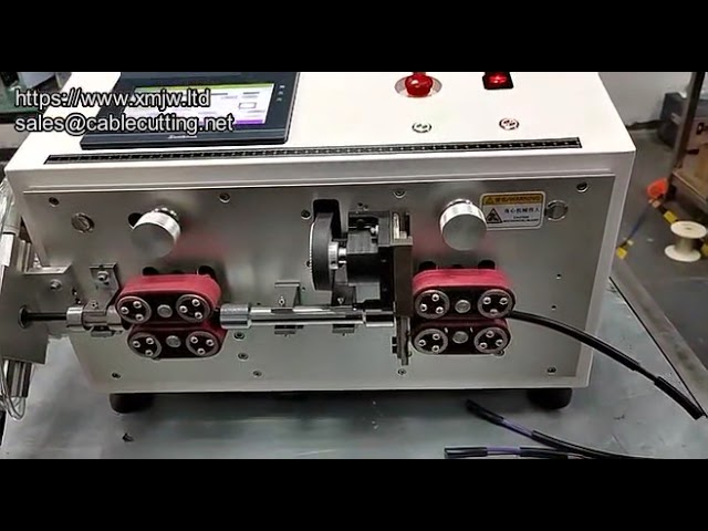 Máquina Automática para Descascar Fios de Cobre – Alta Eficiência e Precisão Industrial