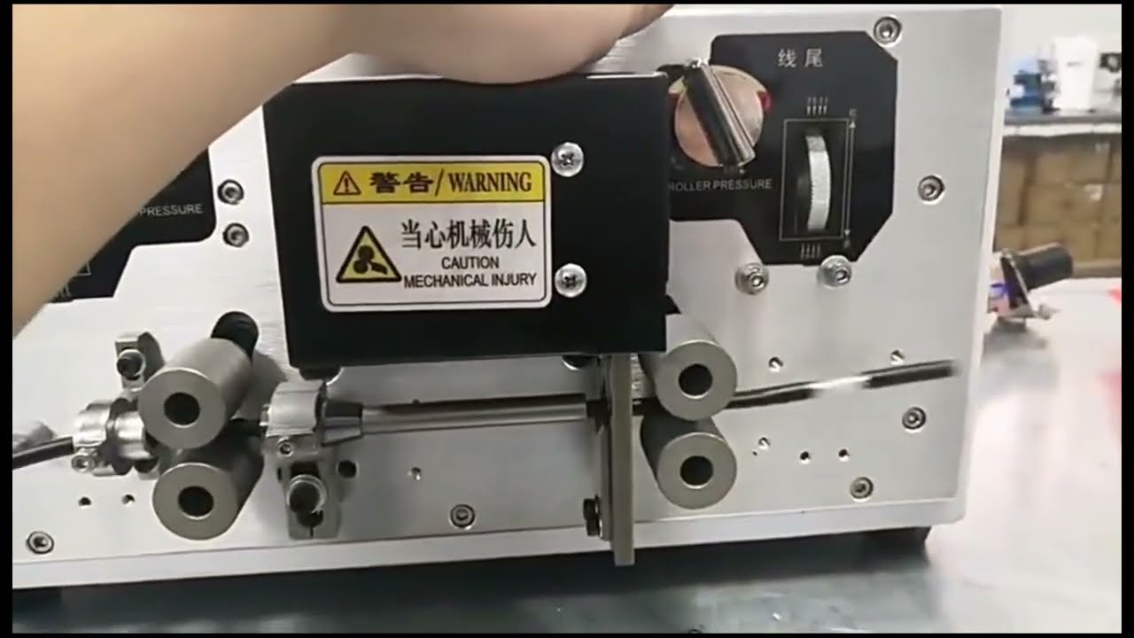Máquina Automática de Corte e Decapagem de Fios Multicore (Diâmetro até 6mm) - Alta Produtividade