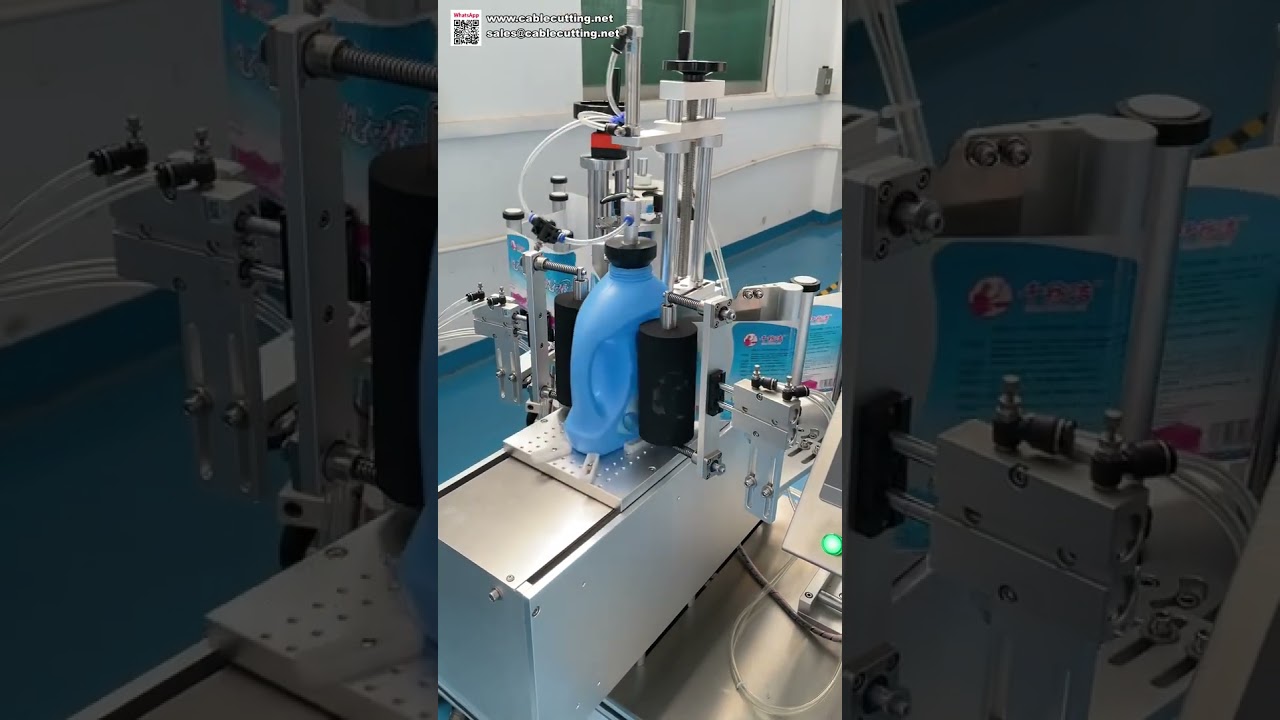 Máquina Semiautomática de Rotulagem Dupla Face para Frascos de Detergente - Etiquetas Precisas
