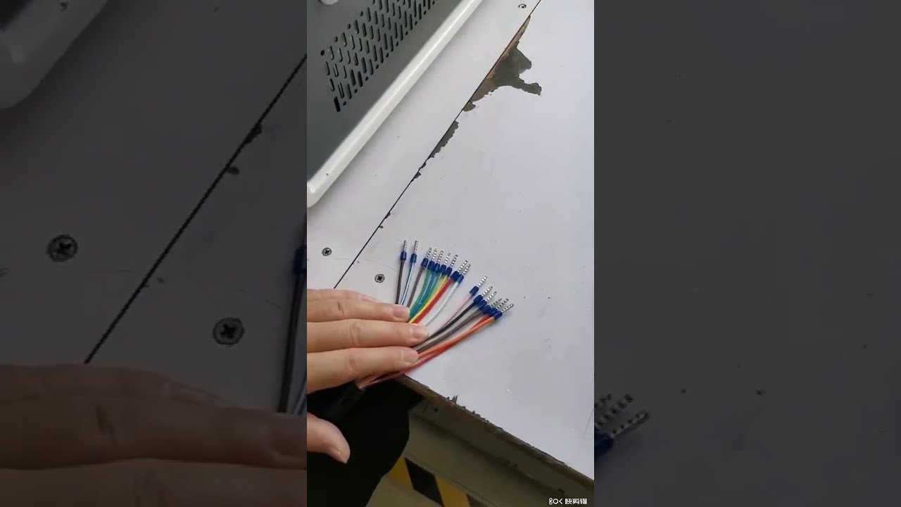 Máquina de Decapagem e Crimpagem WPM TSCM para Pré-Isolamento Eficiente