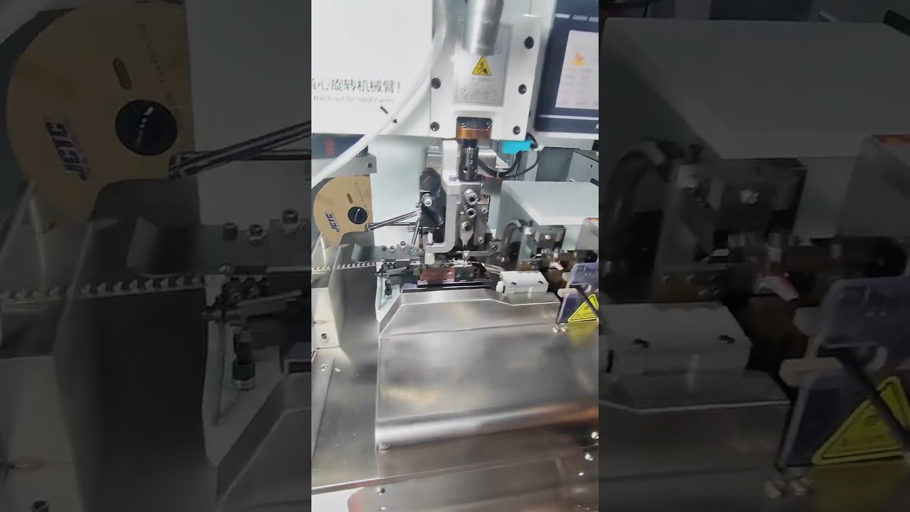 Decapagem e Crimpagem de Terminais em Alta Velocidade para 11 Núcleos de Fio de Cobre | Máquina Automática #fábrica #máquina #cobre
