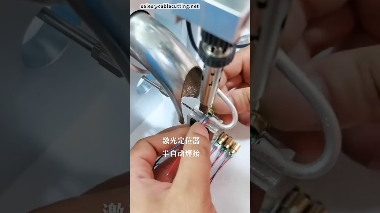 Máquina de Solda Semiautomática em Ação: Eficiência e Precisão CNC