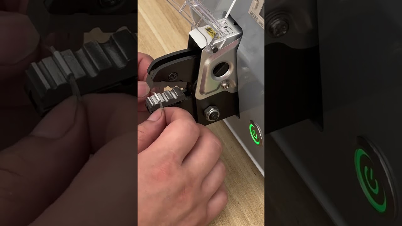 Máquina de Crimpagem Elétrica 20EC para Terminais de até 10 mm² | Equipamento de Fábrica