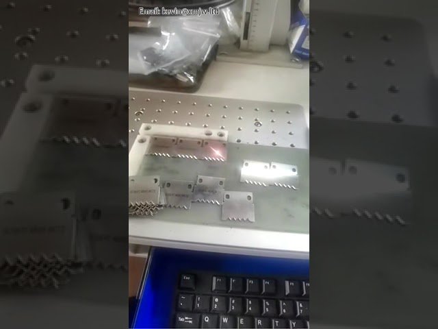 Lâminas e matrizes de aço rápido para máquina automática de descascar cabos - 2 peças