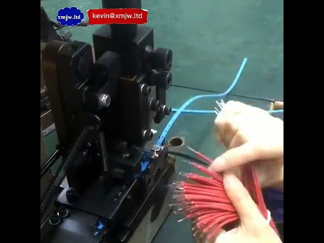 Máquina de Crimpagem de Terminais da China - Compatível com Diversos Jogos de Matrizes, Aplicadores e Moldes