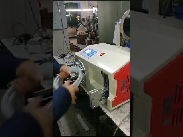 Máquina Automática de Enrolar e Amarrar Fios WPM-210