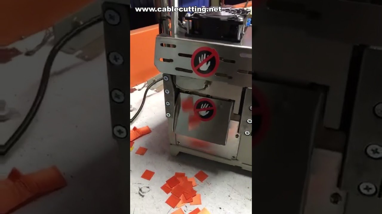 Cortadora Automática de Tecido para Etiquetas | Máquina de Corte a Quente e a Frio para Fitas