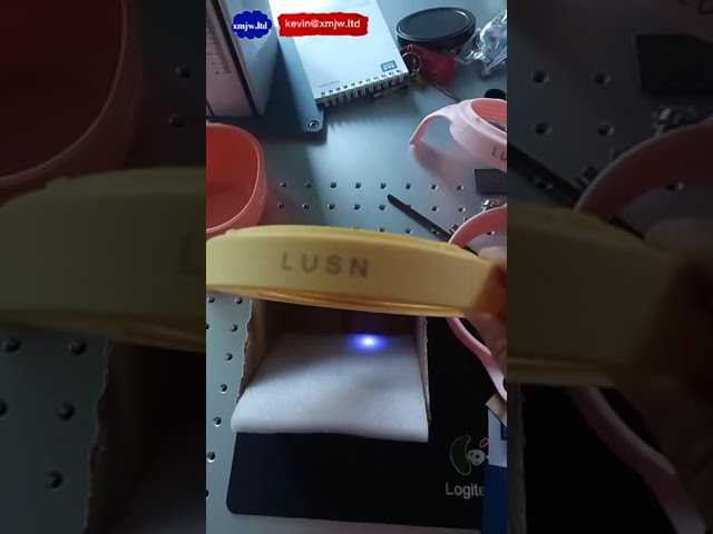 Máquina de Marcação a Laser UV para Garrafas PE e Etiquetas Plásticas - Código de Data, Logotipo e Código de Barras