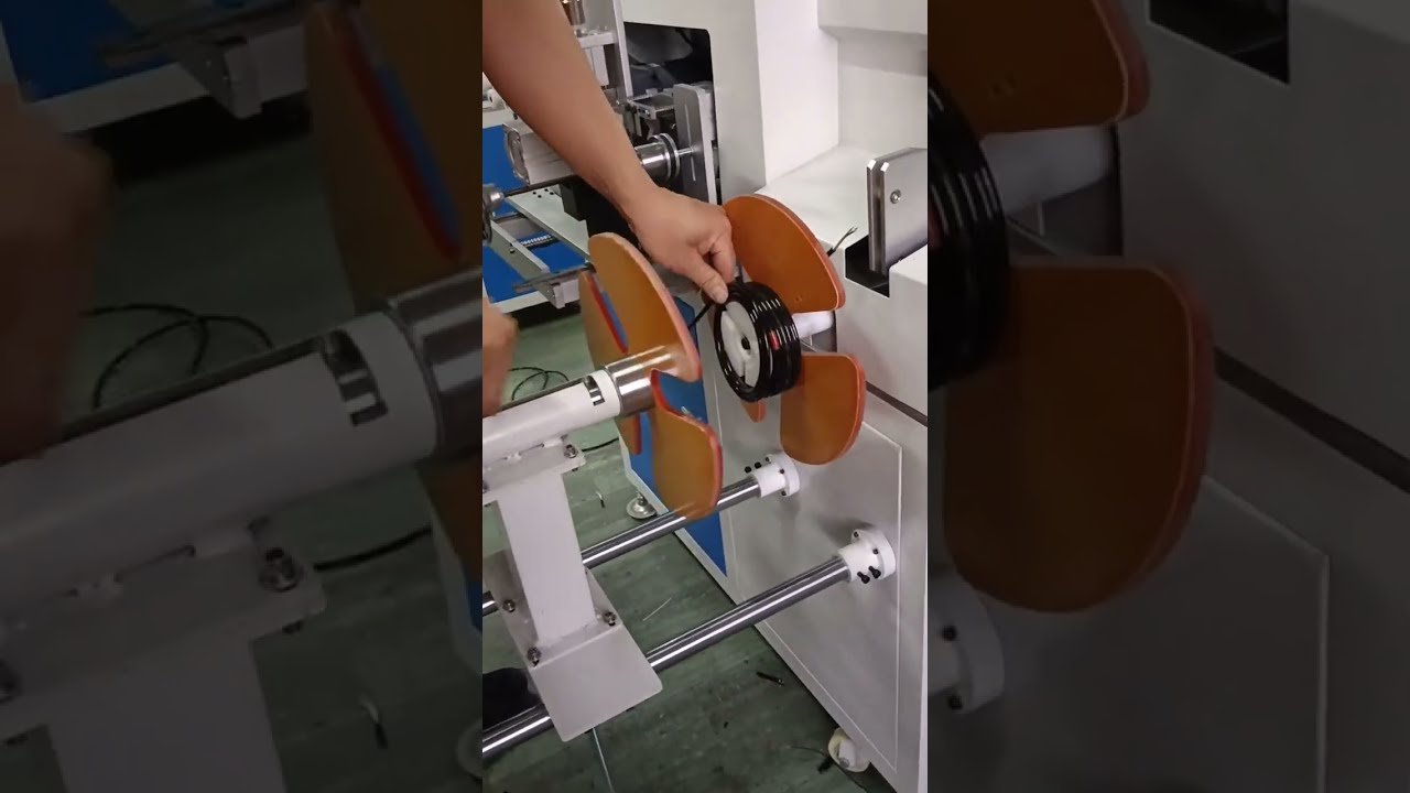 Máquina Automática Completa: Medição, Traversal, Decapagem, Corte, Bobinamento e Amarração em Um Único Equipamento