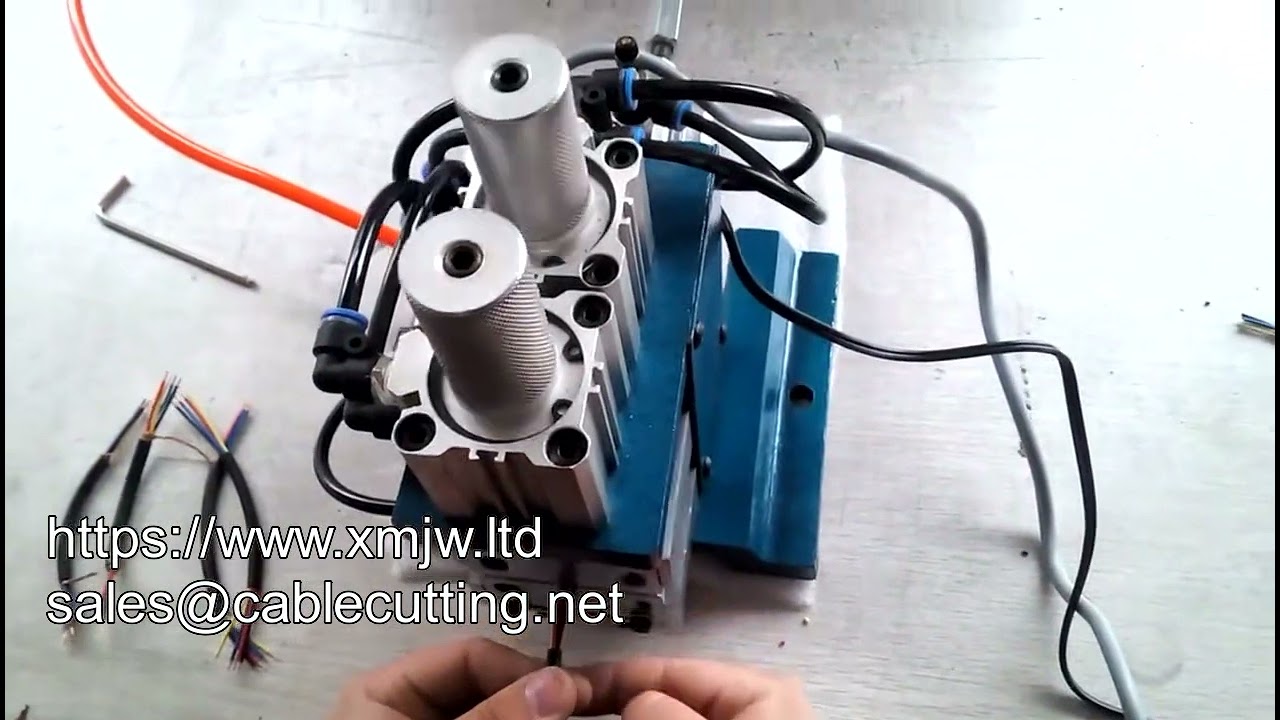 Máquina Pneumática de Decapagem de Fio Núcleo 3F – Alta Eficiência para Automação Industrial