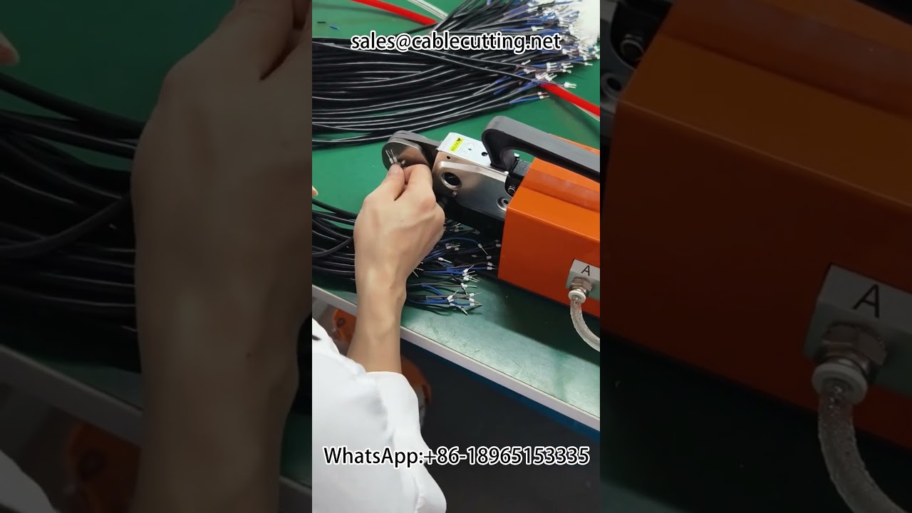 Crimpagem de Terminais Tubulares Quadrados 0,25-10 mm² - Máquina Automática de Alta Precisão