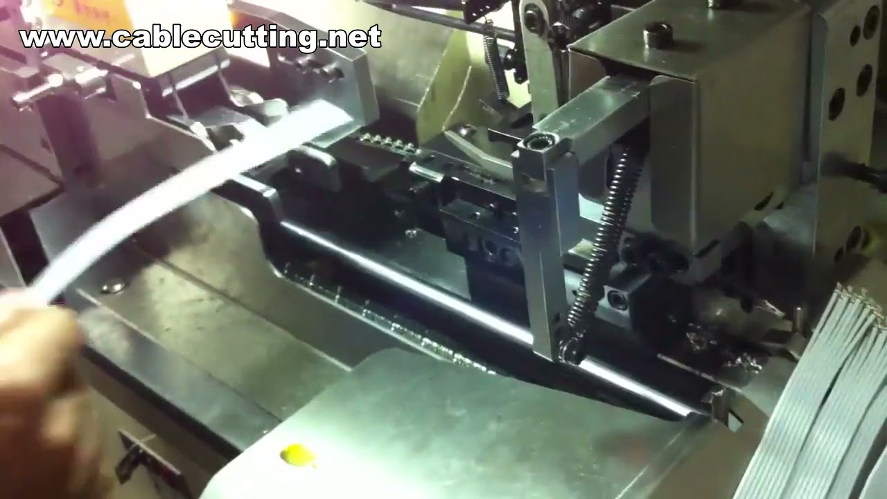 Máquina de Descascar Cabo Plano, Crimpagem de Cabo Multinúcleo e Crimpagem de Cabo Plano - Automação Industrial