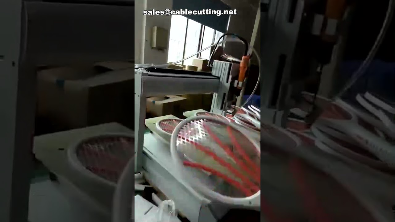 Máquina de Parafusamento Automática com Travamento - Alta Eficiência Industrial
